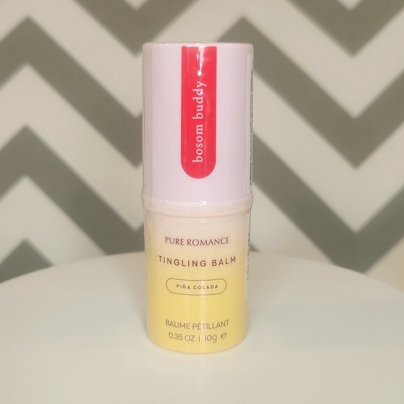 Tingling Balm- Piña Colada 🥥🍹💋 - Picture 1 of 6